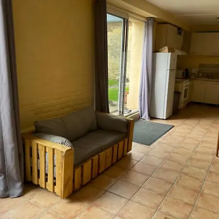 à La Campagne Hébergement de vacances *